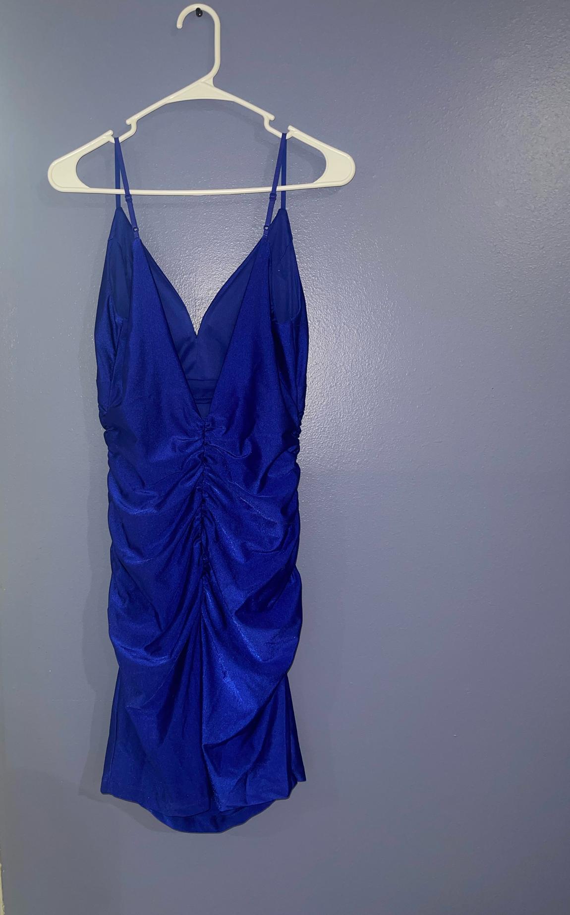 Size 12 Navy Blue Cocktail Dress on Queenly
