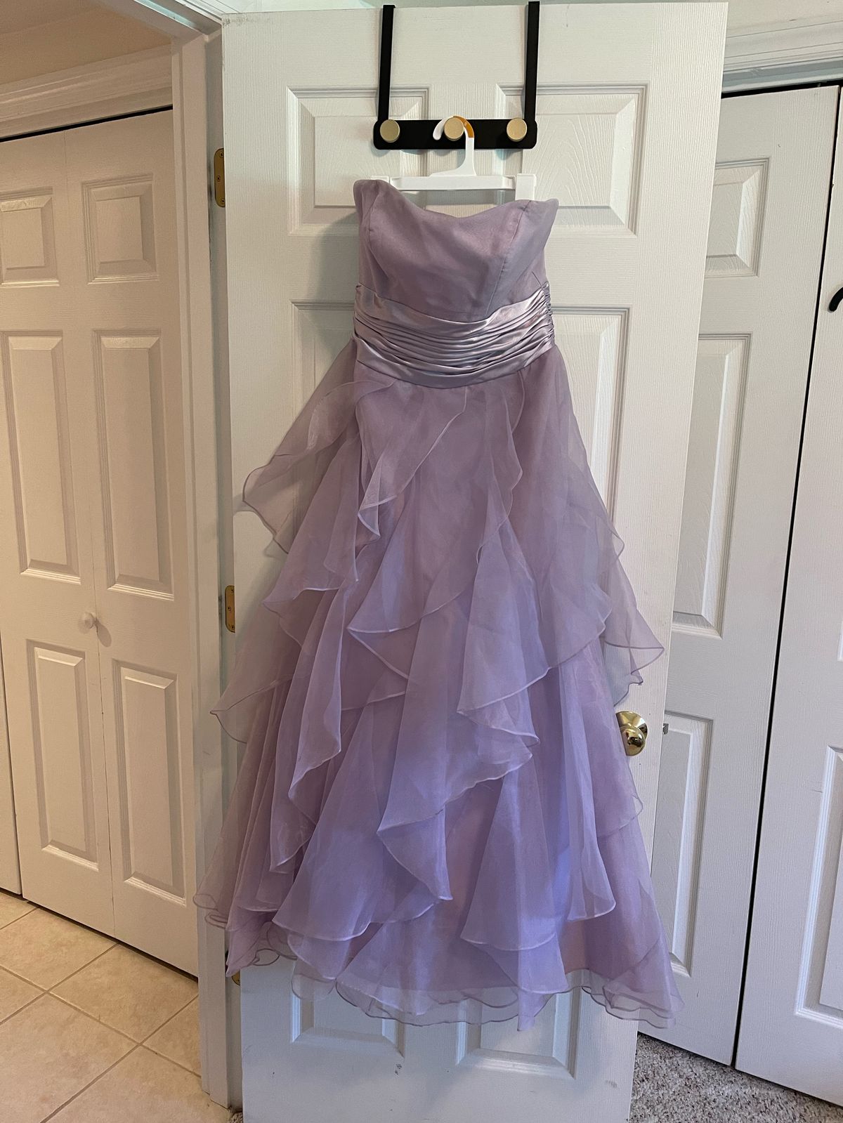 David's Bridal Size 8 Bridesmaid Purple A-line Dress on Queenly