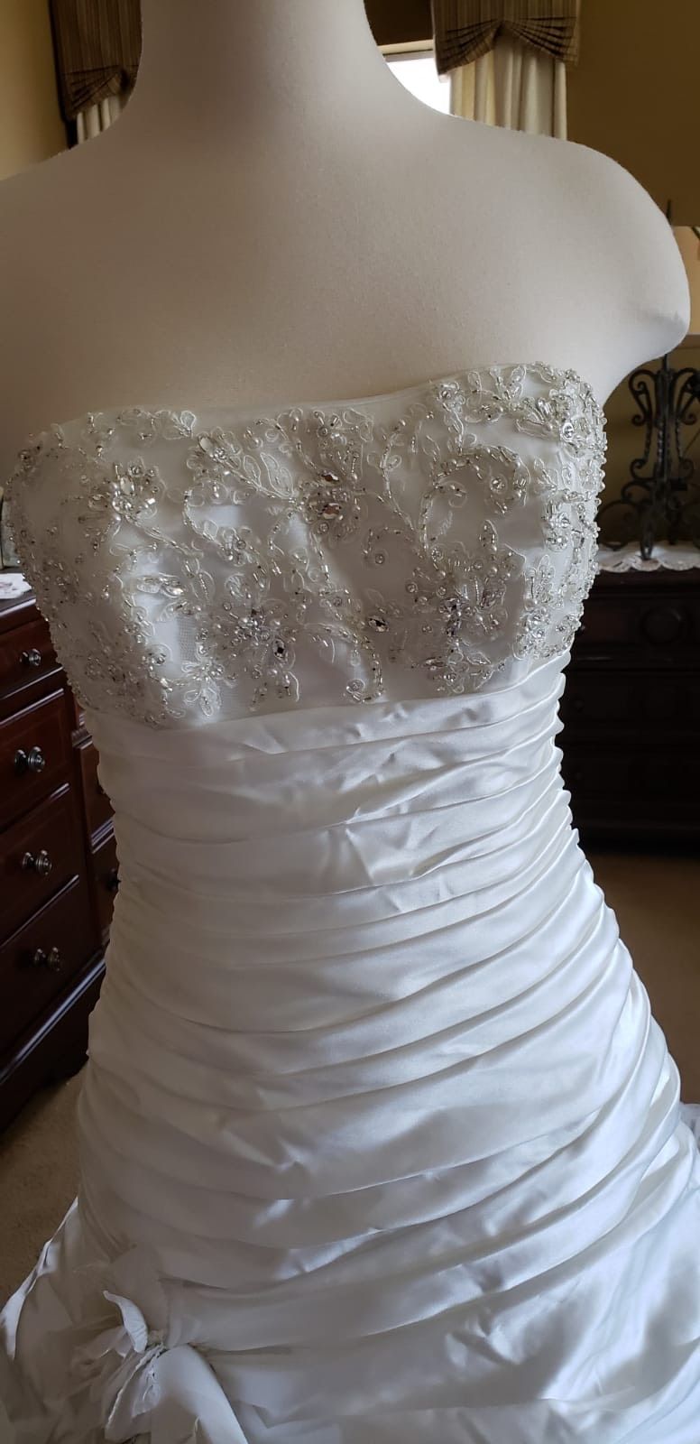 Maggie Sottero Size 8 Wedding Strapless Lace White Mermaid Dress on Queenly