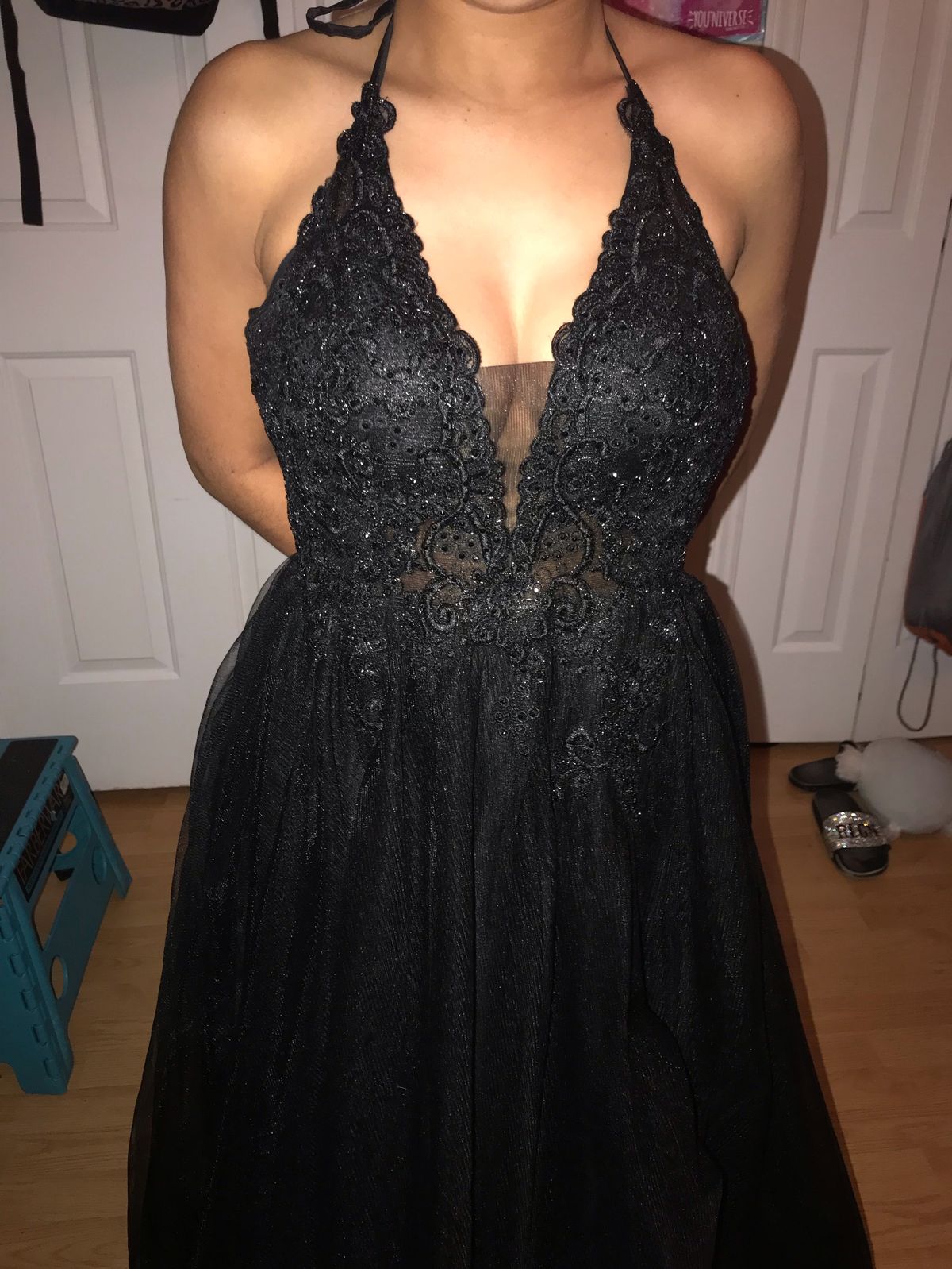 Blonde nites by Stacy Sklar Size 10 Halter Black Ball Gown on Queenly