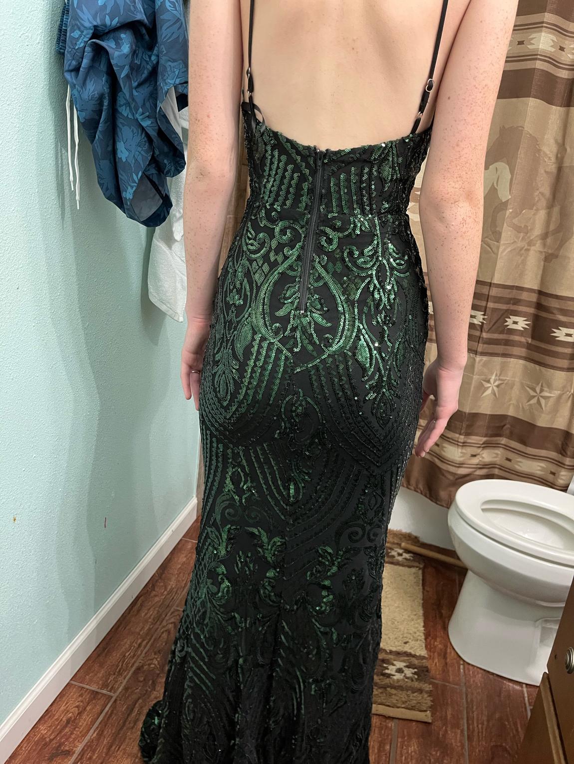 Size 0 Green A-line Dress on Queenly