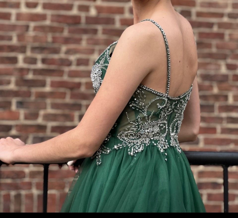 Colors Size 2 Green Ball Gown on Queenly
