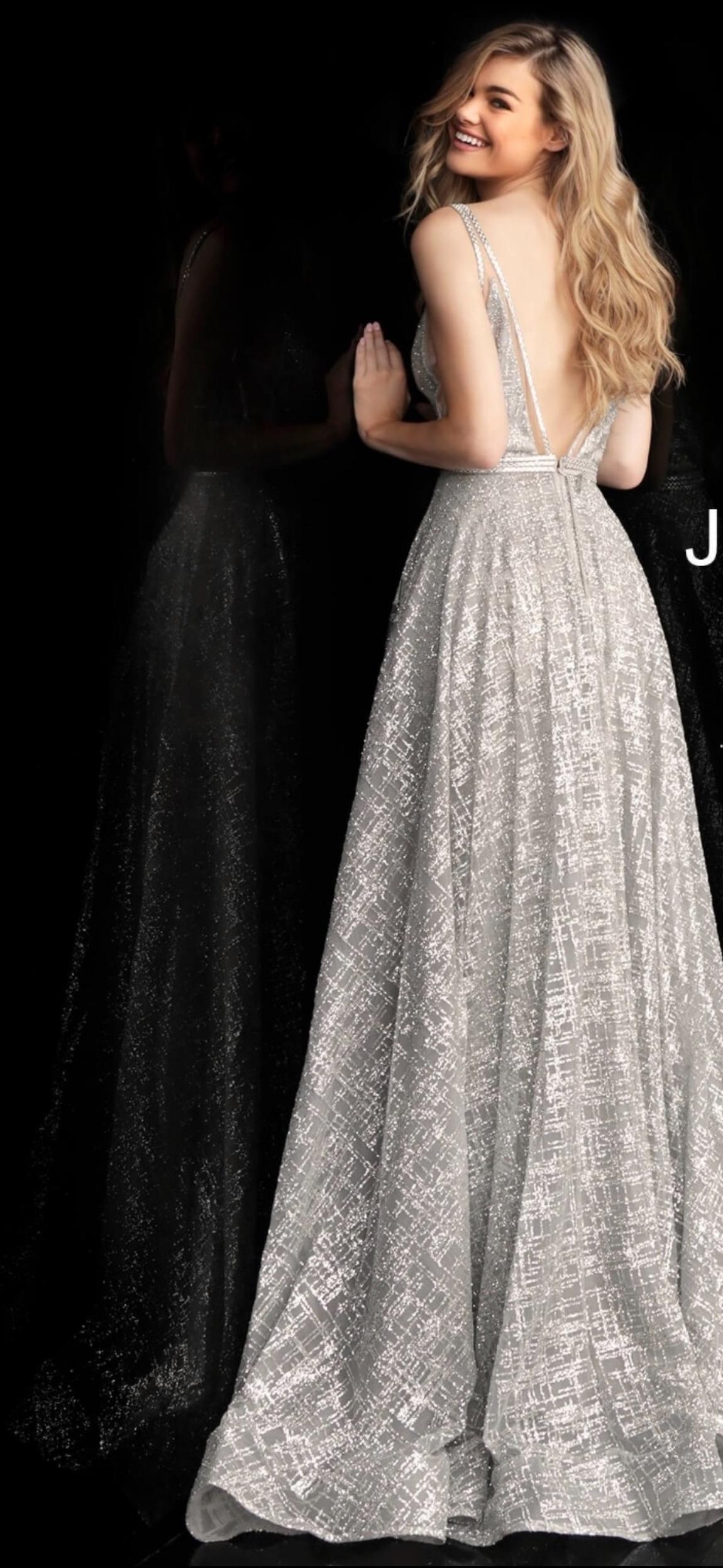 Jovani Size 4 Prom Plunge Silver Floor Length Maxi on Queenly