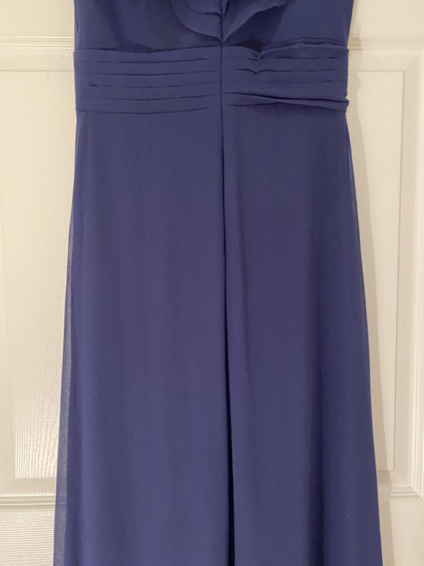 Size 6 Prom Navy Blue Floor Length Maxi on Queenly