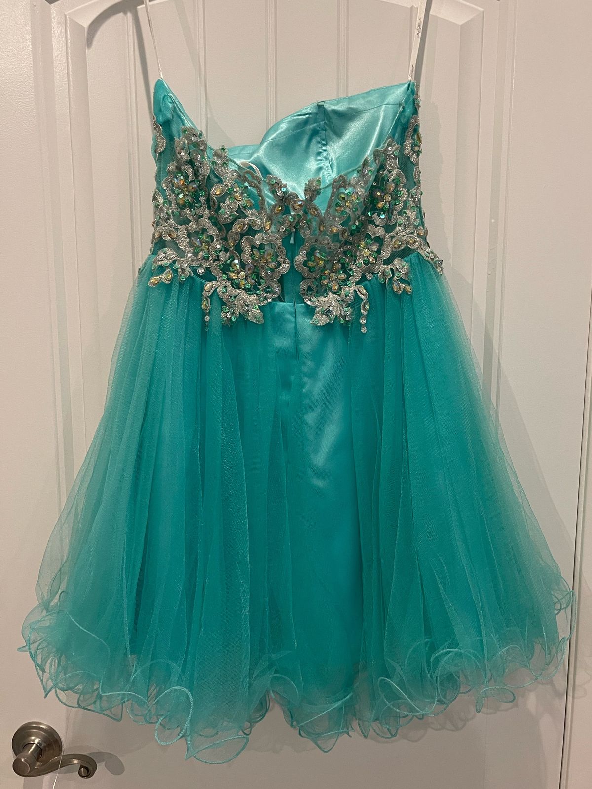 Size 4 Strapless Turquoise Blue A-line Dress on Queenly