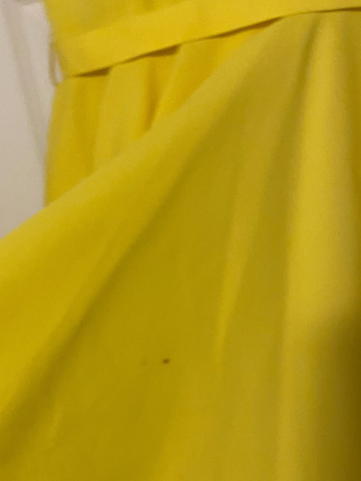 Mac Duggal Size 6 Yellow Cocktail Dress on Queenly