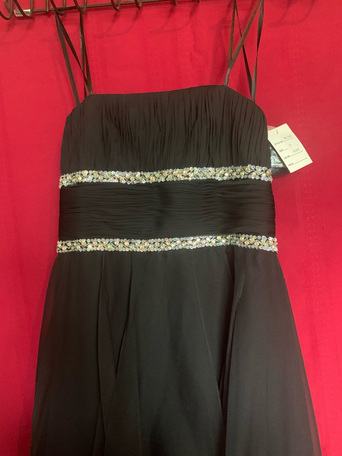 Mon Cheri Girls Size 14 Strapless Black Cocktail Dress on Queenly