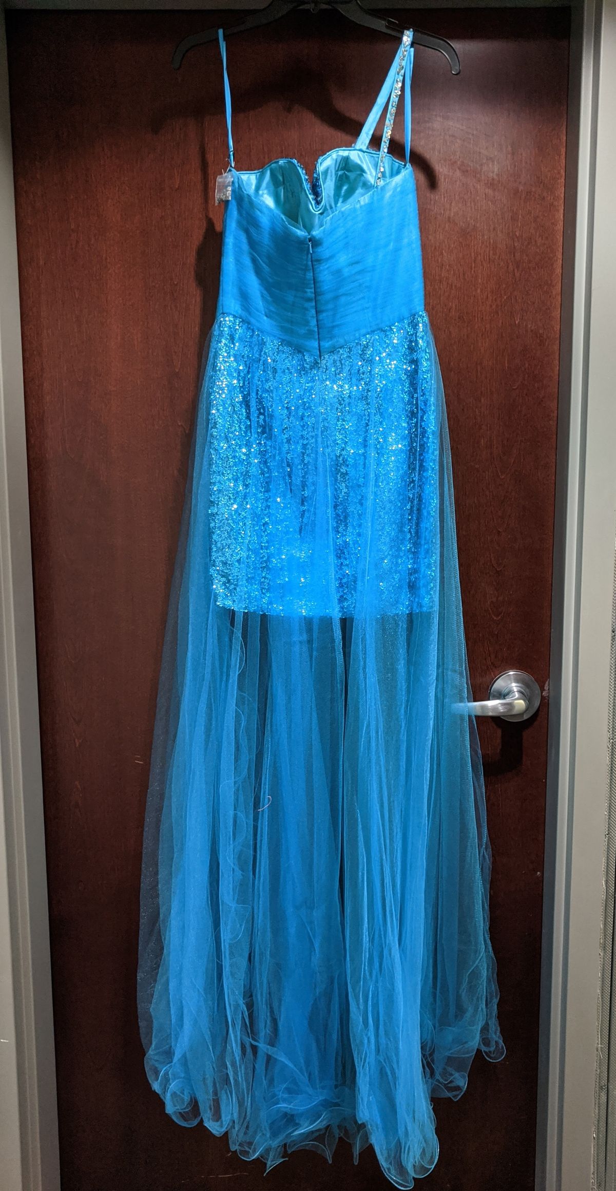 Style 64802V Mac Duggal Size 10 Turquoise Blue Cocktail Dress on Queenly
