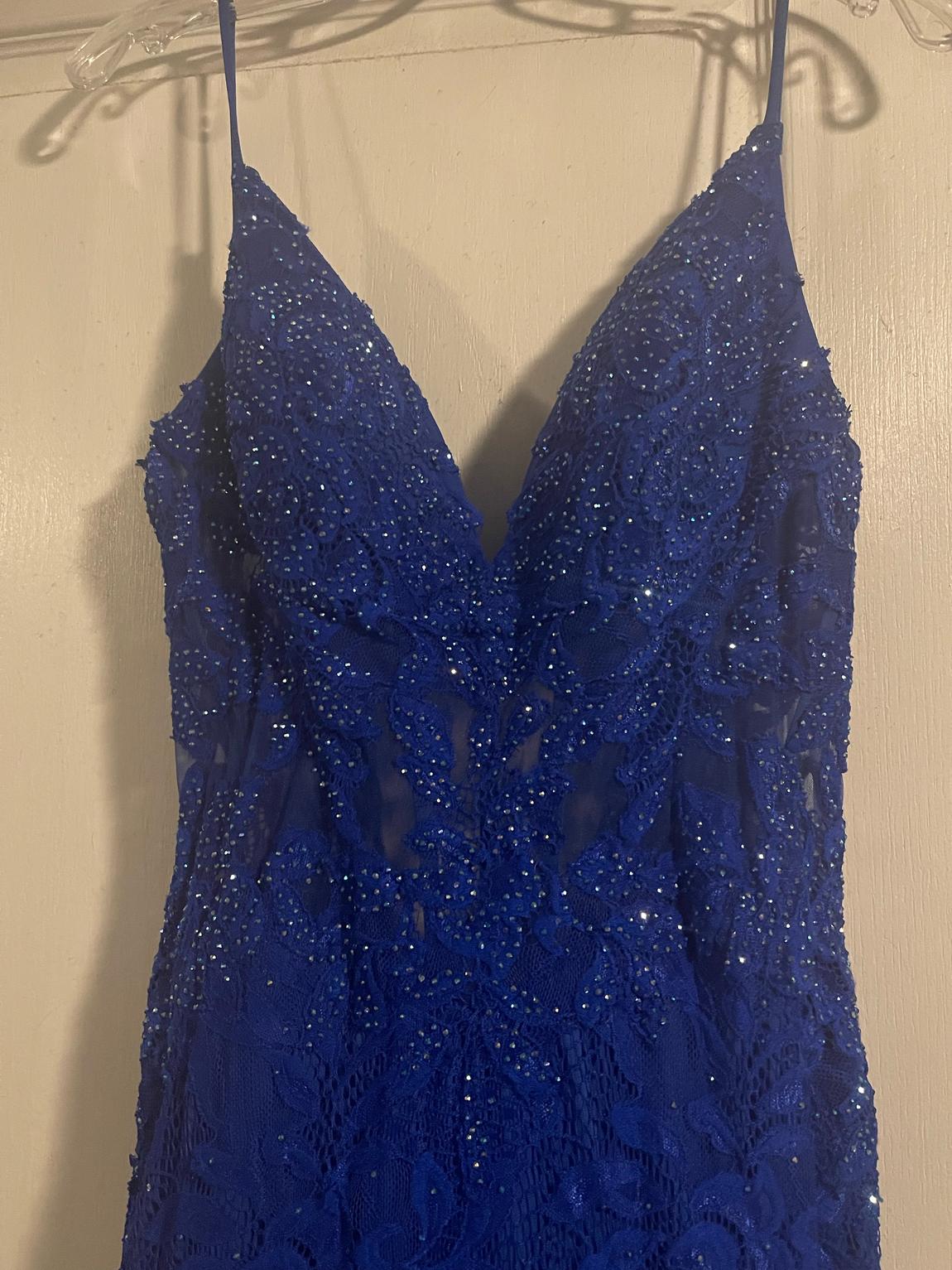La Femme Size 10 Blue Mermaid Dress on Queenly