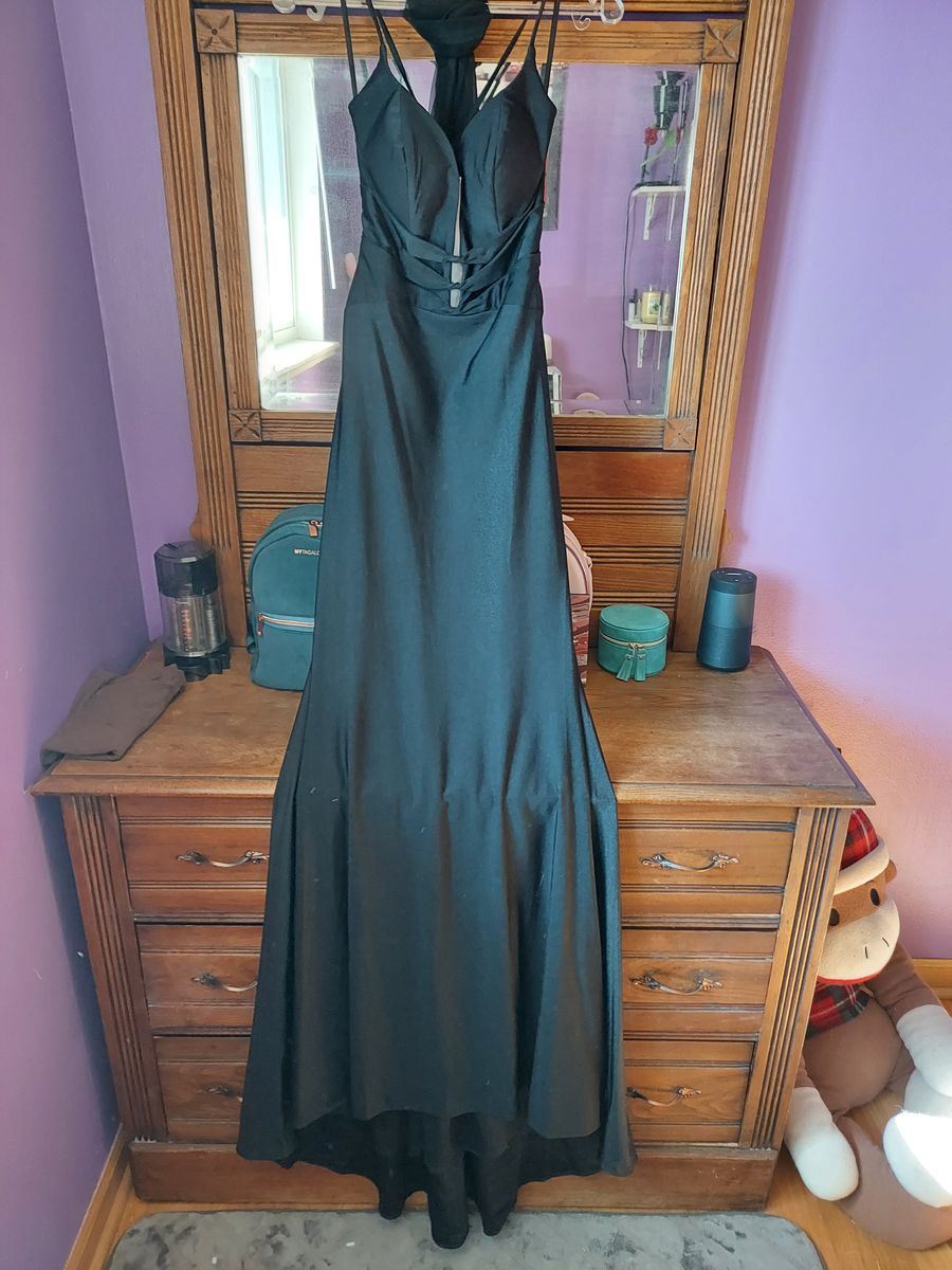 Size 0 Prom Light Green Mermaid Dress on Queenly