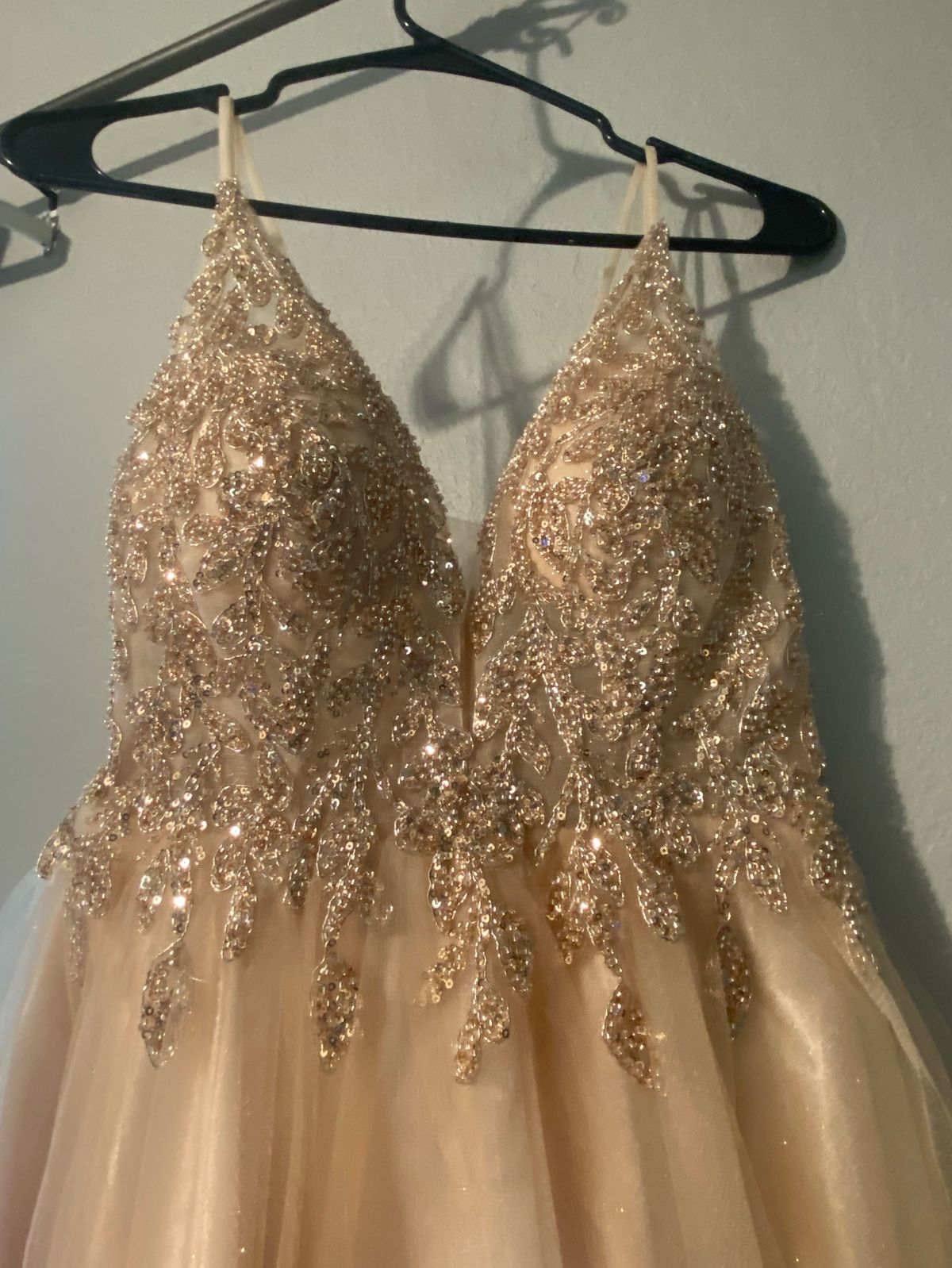 Size 2 Gold A-line Dress on Queenly