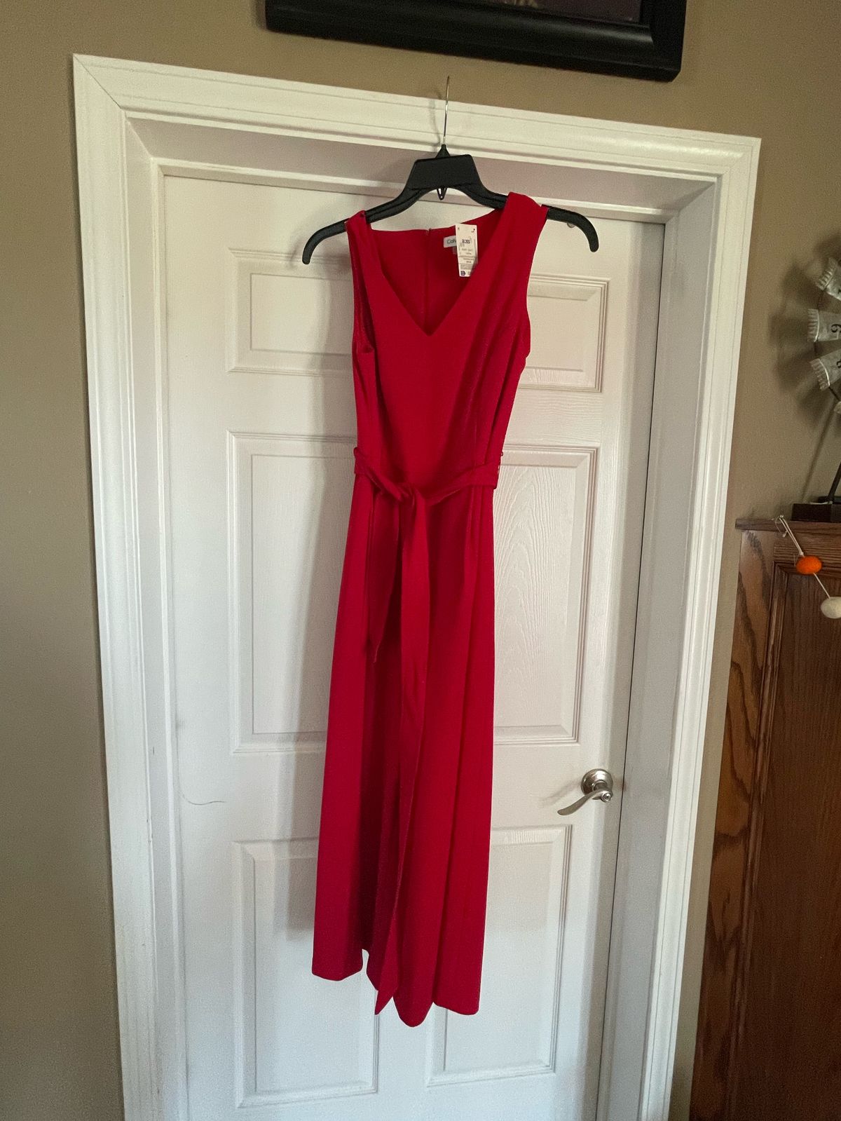 Calvin Klein Size 8 Red Formal Jumpsuit on Queenly