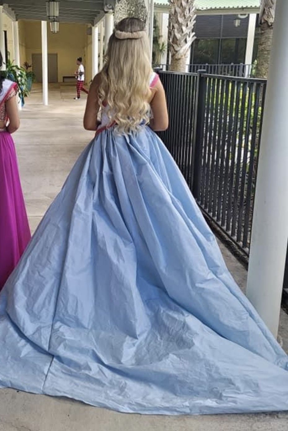 Fernando Wong Size 2 Prom Lace Light Blue Ball Gown on Queenly