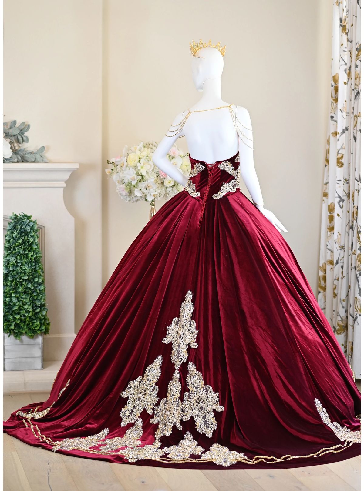 Size 6 Velvet Red Ball Gown on Queenly
