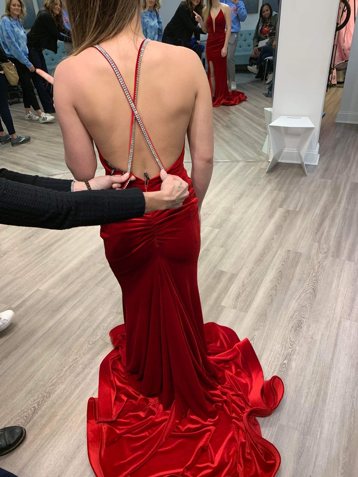 Jessica Angel Size 2 Prom Red Mermaid Dress on Queenly