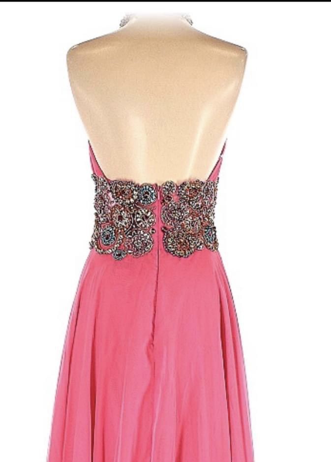 Sherri Hill Size 4 Prom High Neck Sequined Coral A-line Dress on Queenly