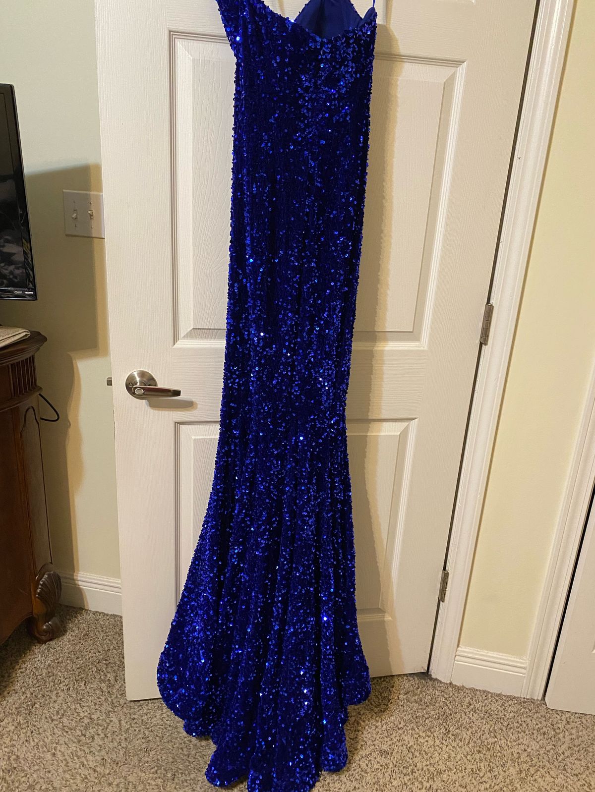 Portia and Scarlett Size 4 Prom Royal Blue Dress With Train on Queenly