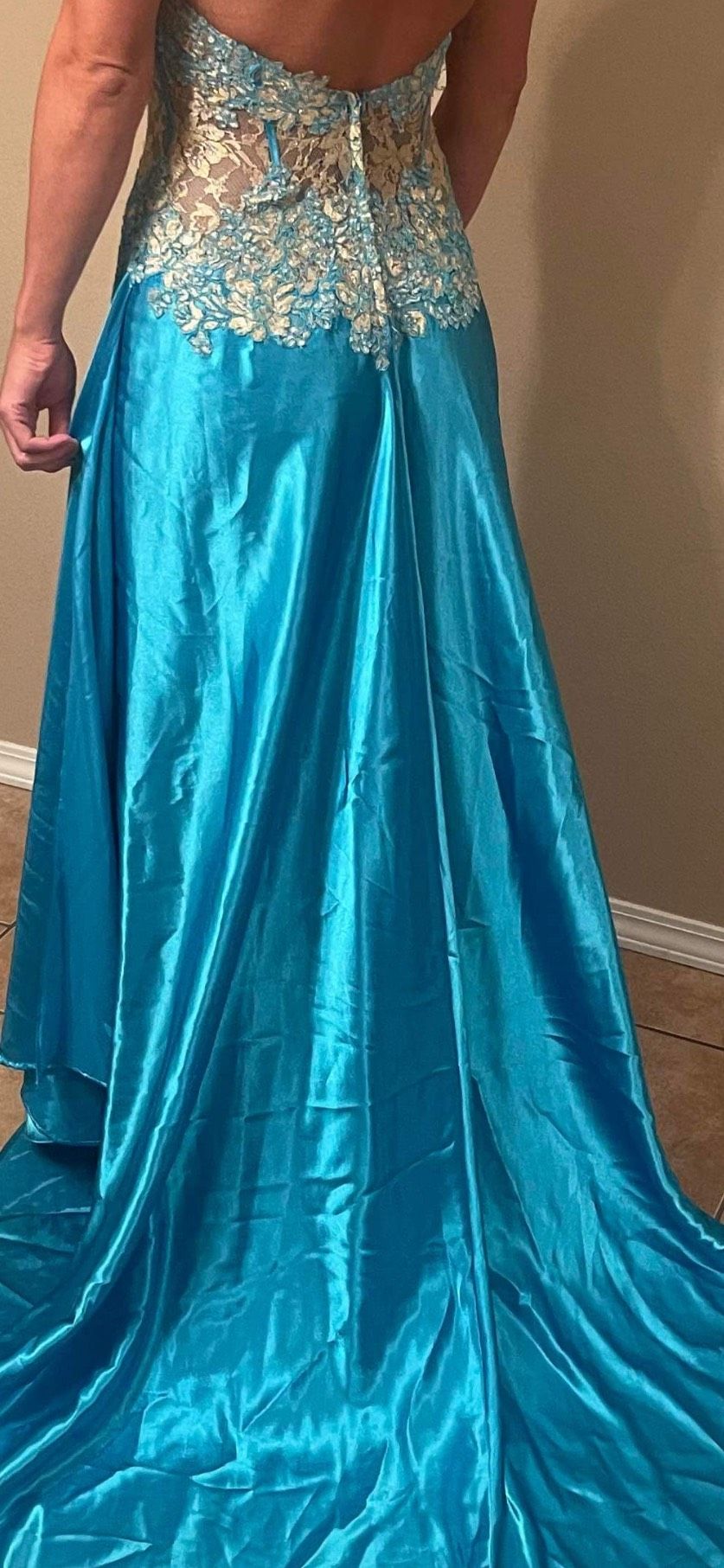 Sherri Hill Size 2 Prom Satin Turquoise Blue A-line Dress on Queenly