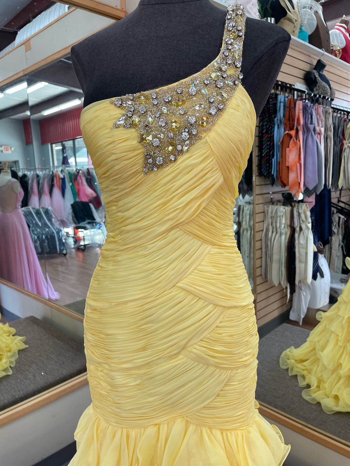 Colors Size 6 Prom Yellow Mermaid Dress on Queenly