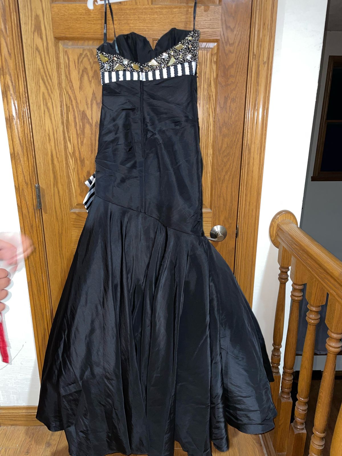 Tony bowls by Paris Size 4 Strapless Black Floor Length Maxi on Queenly