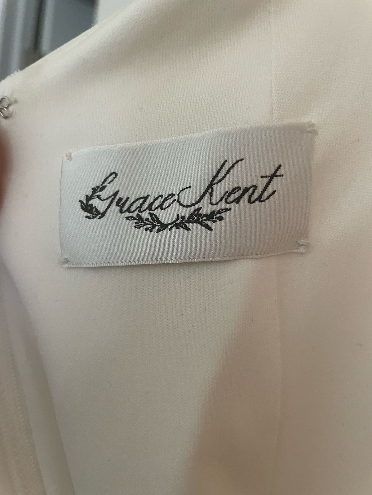 Grace Kent Size 10 Wedding Halter Satin White Dress With Train on Queenly