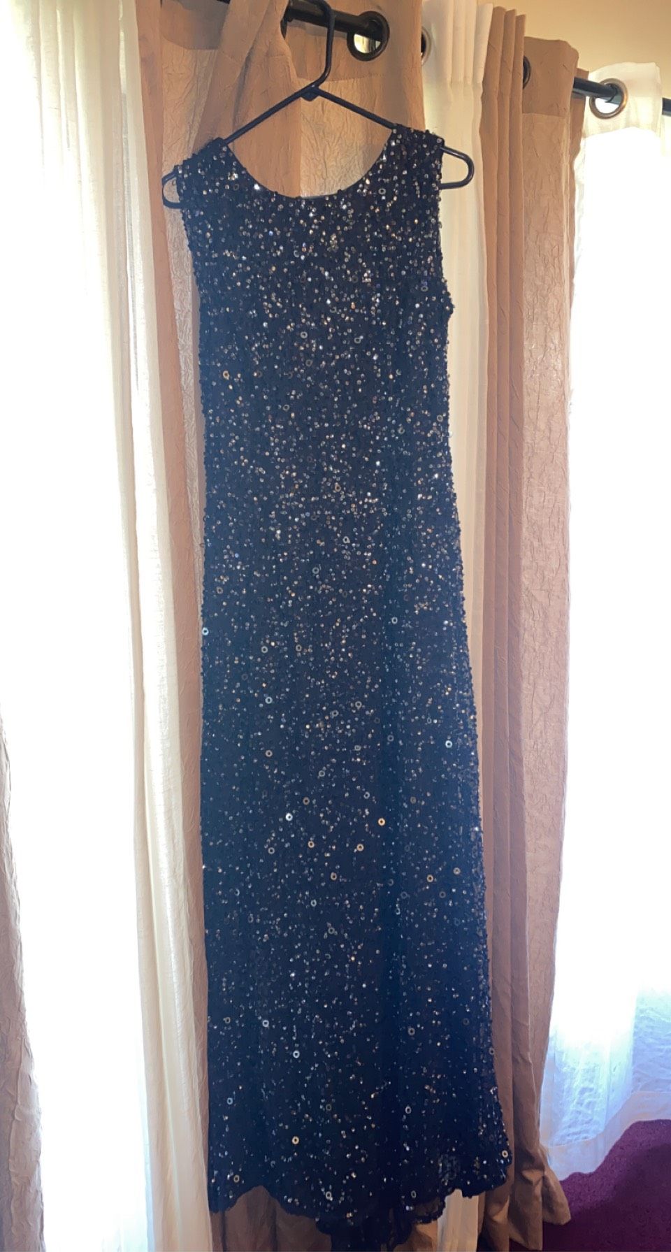 Adriana Papell Size 8 Navy Blue Floor Length Maxi on Queenly