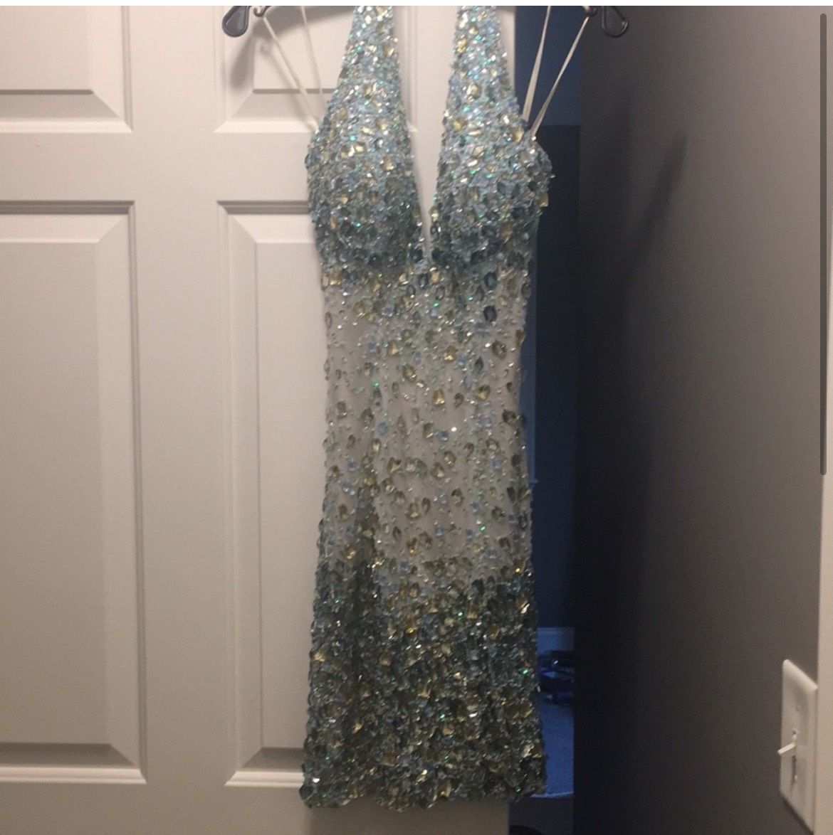 Size 0 Homecoming Halter Light Blue Cocktail Dress on Queenly