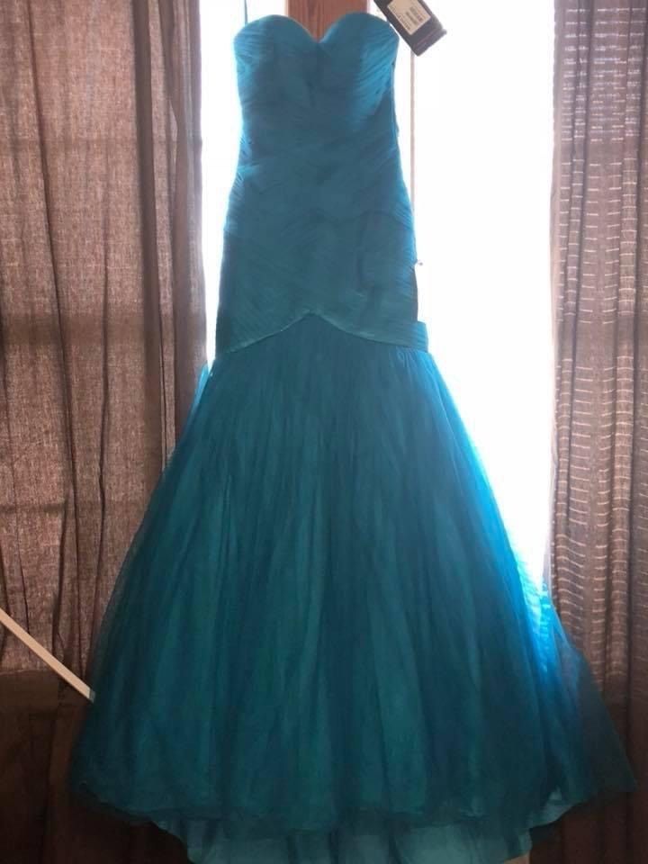 Size 2 Prom Turquoise Blue Mermaid Dress on Queenly