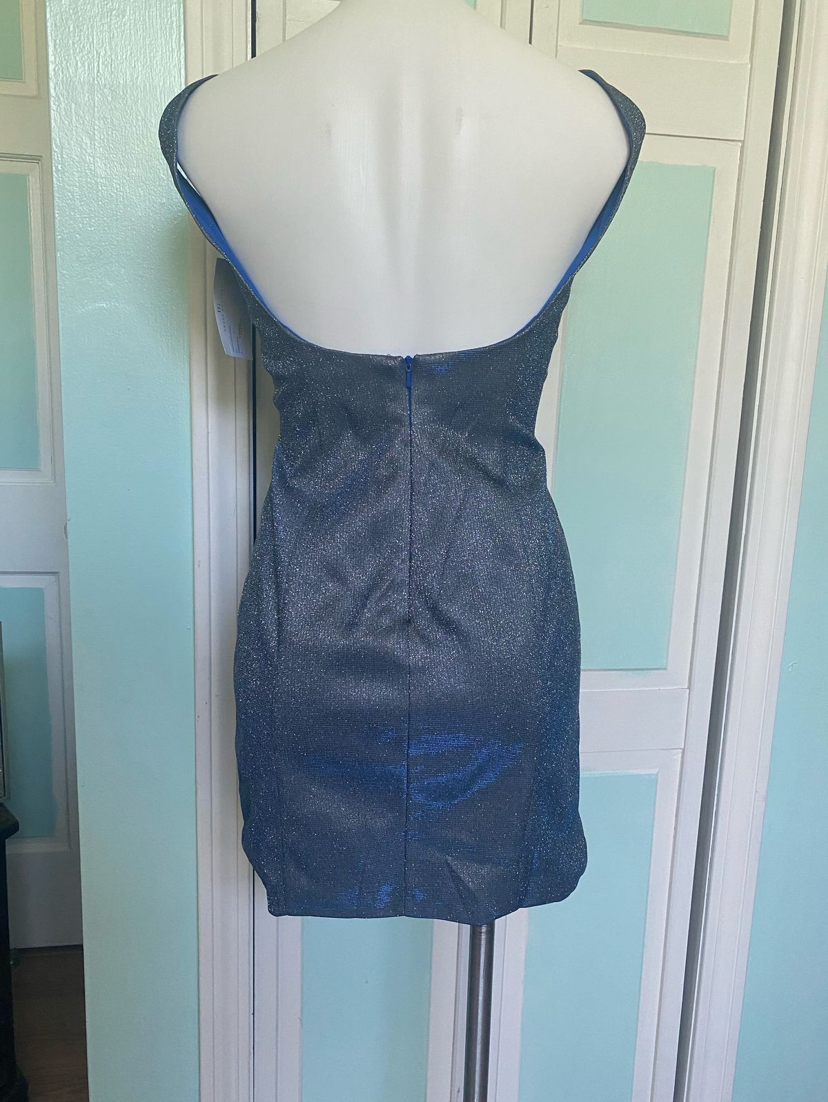 Lucci Lu Size 8 Prom Blue Cocktail Dress on Queenly