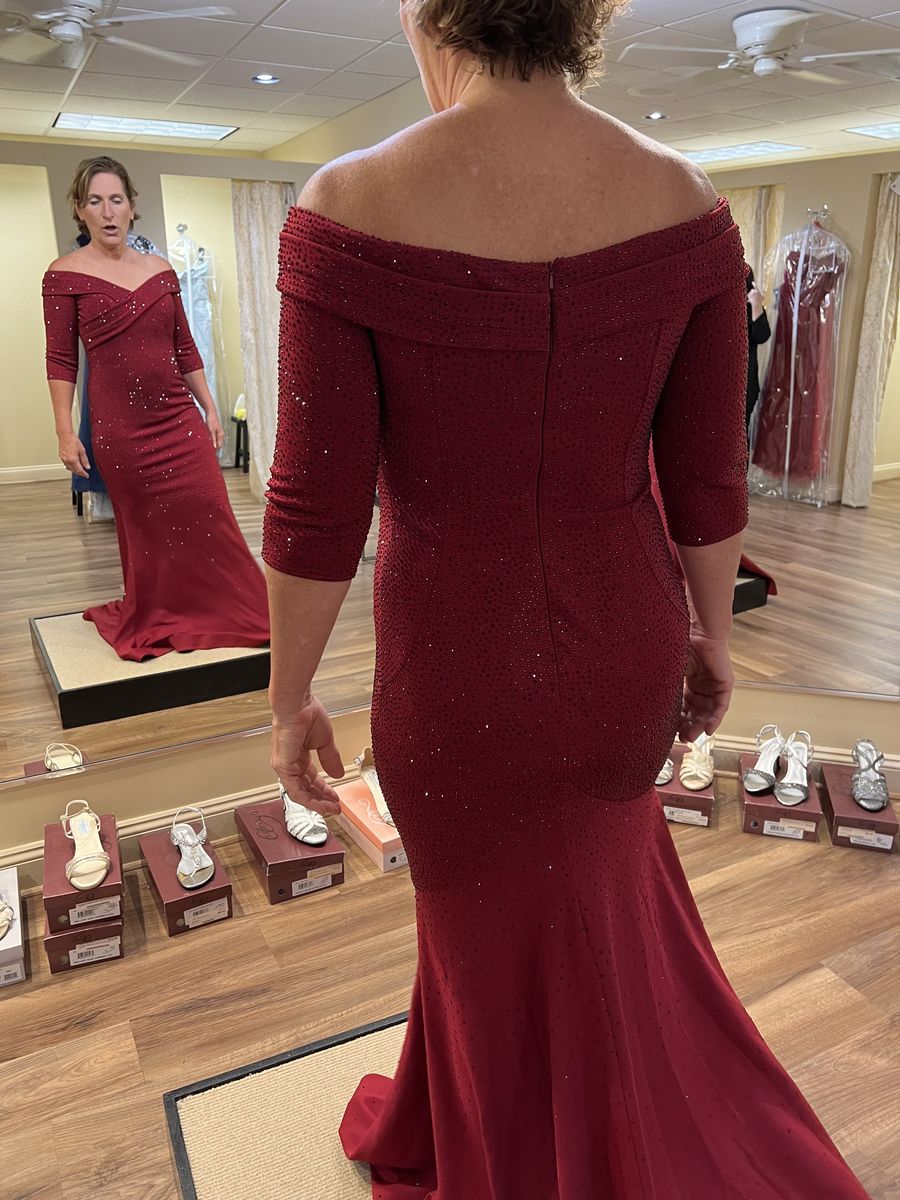 Style 221970 mon cheri Size 10 Off The Shoulder Red Mermaid Dress on Queenly
