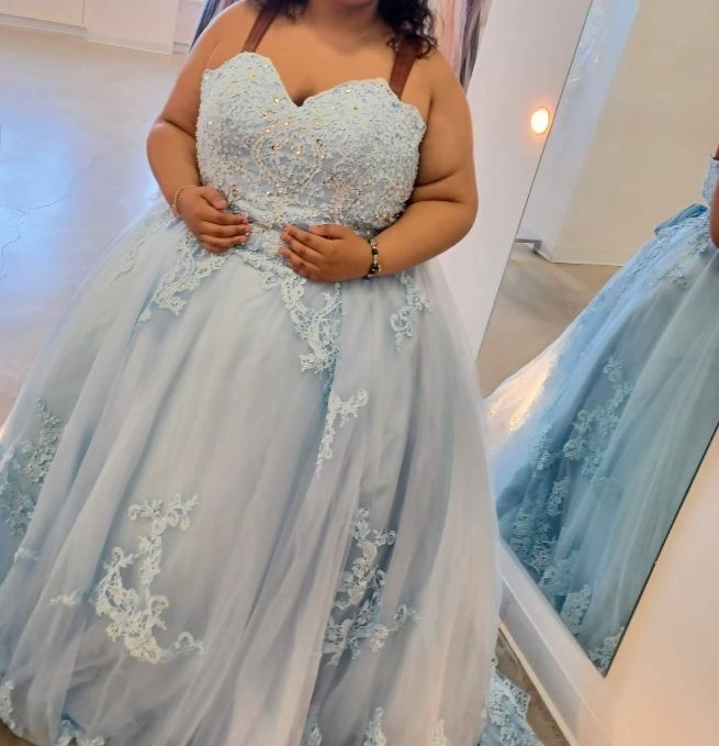 Plus Size 20 Blue Ball Gown on Queenly