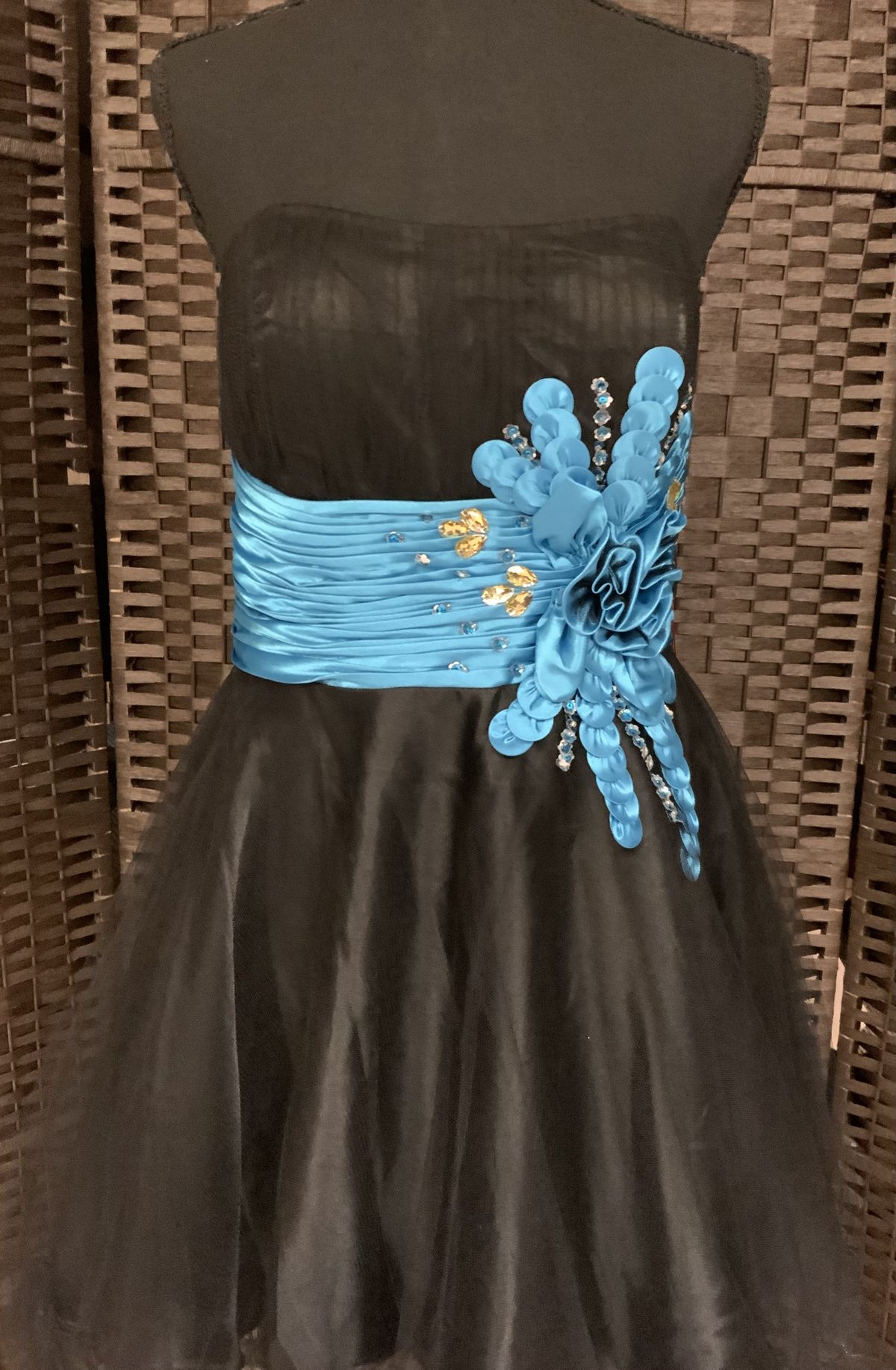 Size 12 Sheer Turquoise Black Cocktail Dress on Queenly