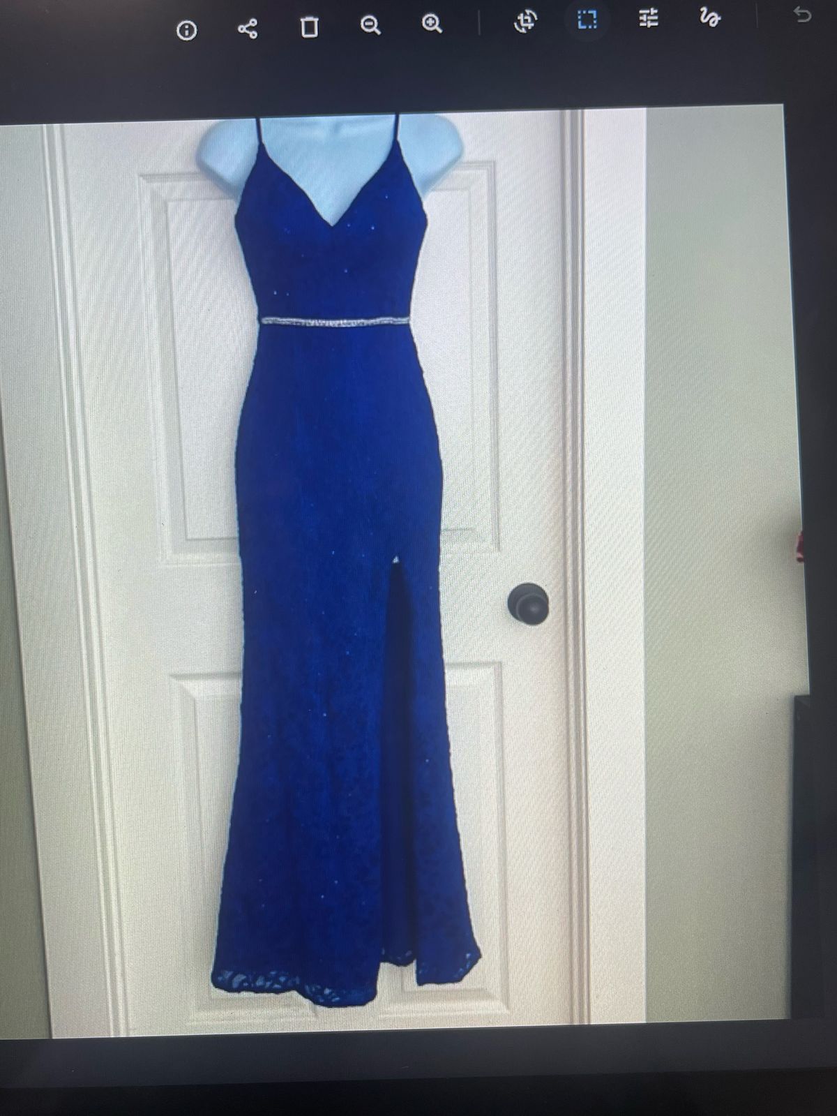 Girls Size 7 Blue Floor Length Maxi on Queenly