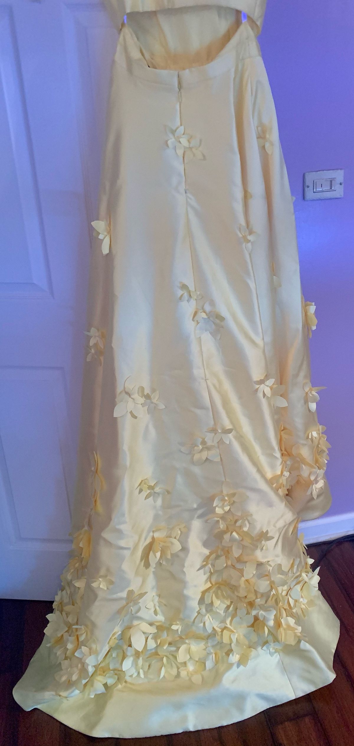 Sherri Hill Size 4 Prom High Neck Lace Yellow Dress With Train on Queenly