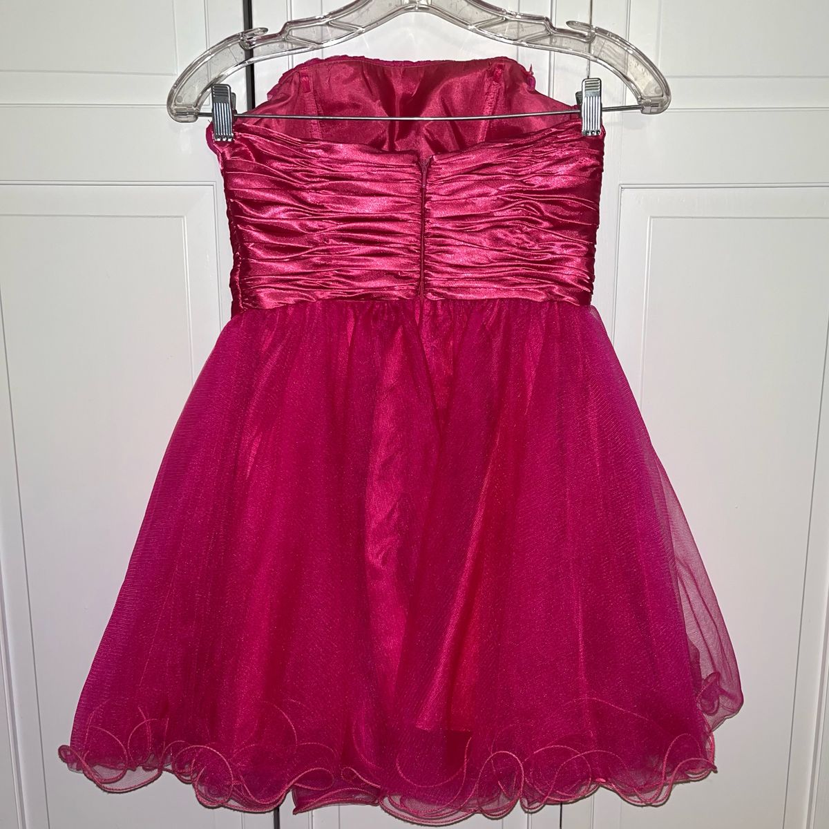 Size 2 Homecoming Strapless Sequined Hot Pink Cocktail Dress on Queenly