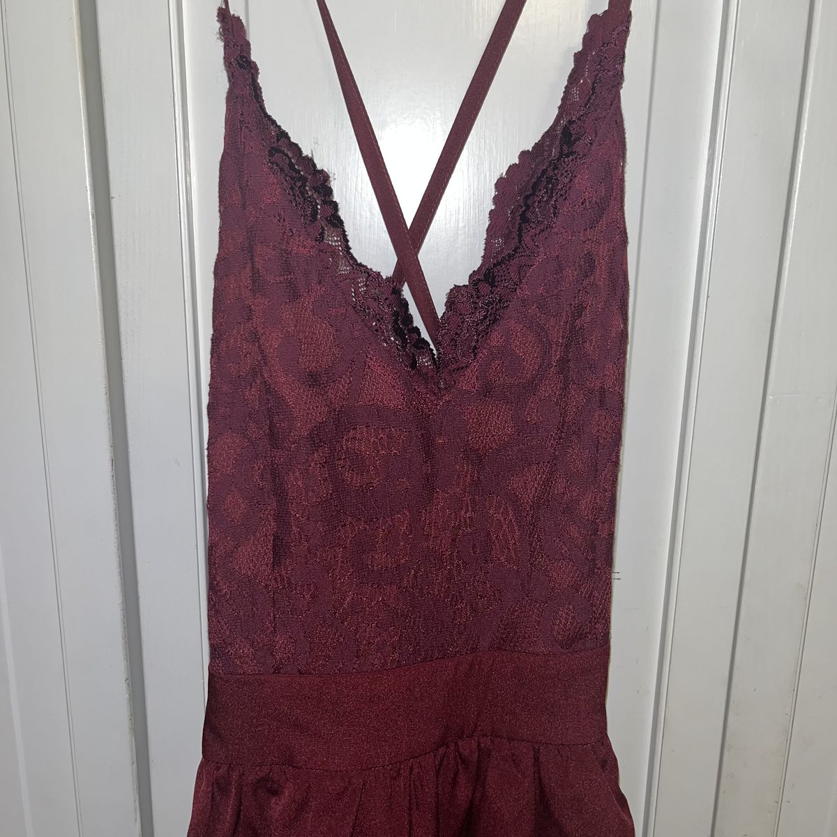 Size 2 Lace Burgundy Red Cocktail Dress on Queenly