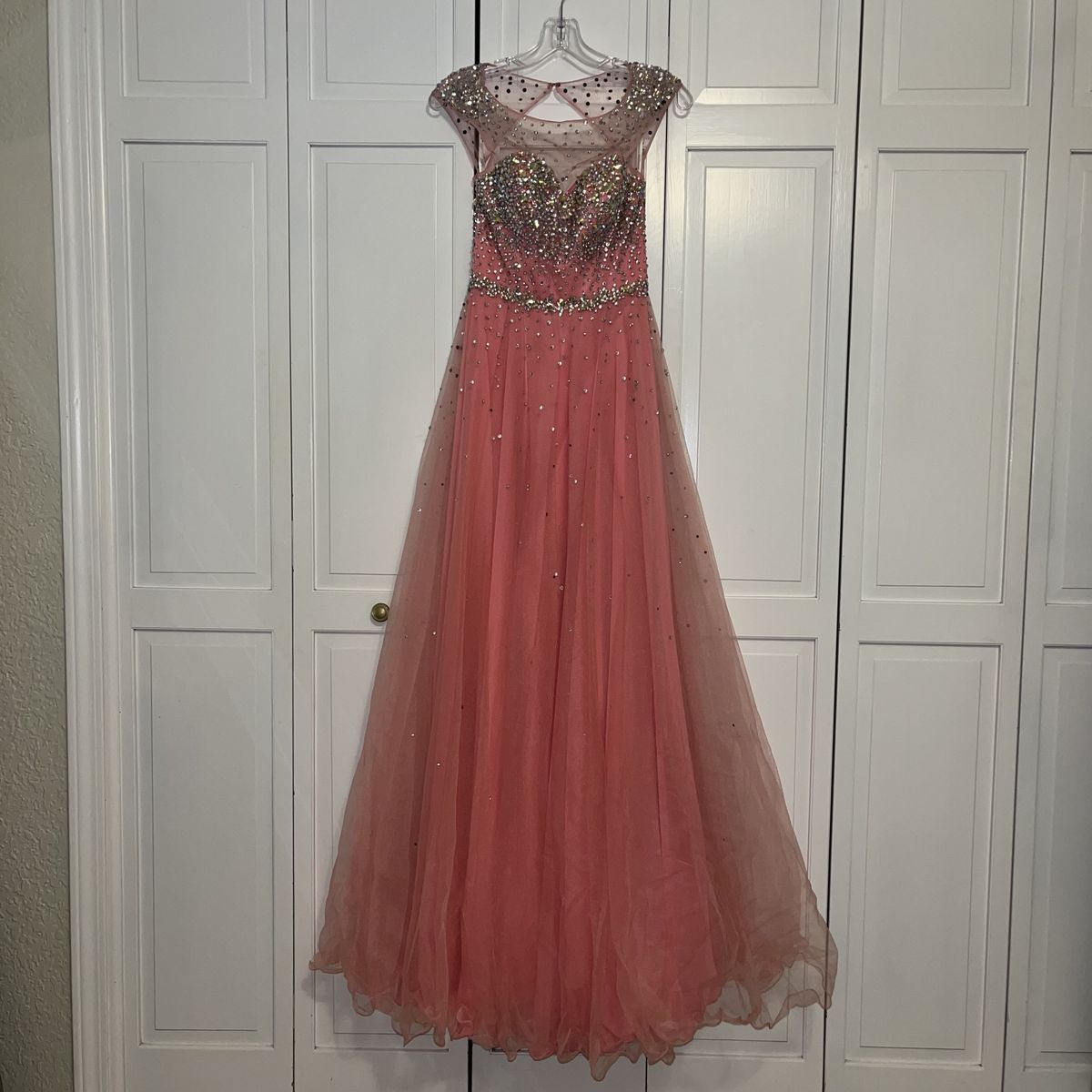 Tony Bowls Size 2 Prom Sequined Light Pink A-line Dress on Queenly