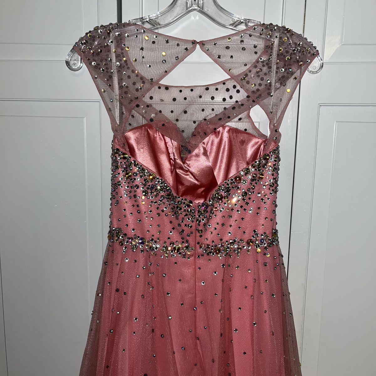 Tony Bowls Size 2 Prom Sequined Light Pink A-line Dress on Queenly