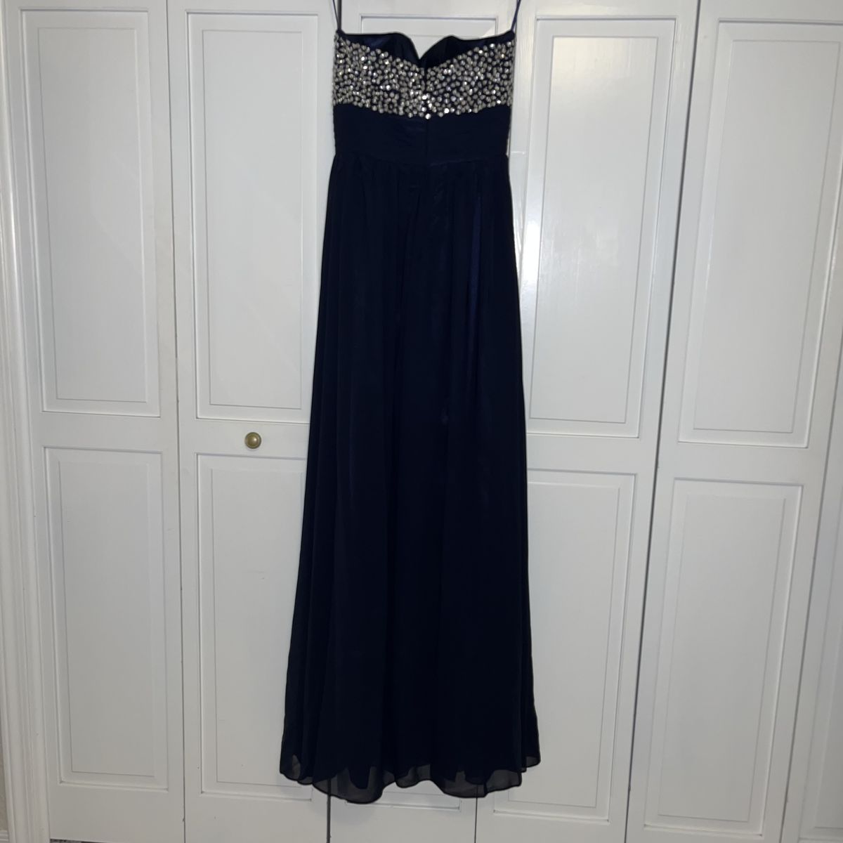 Size 2 Strapless Navy Blue Floor Length Maxi on Queenly