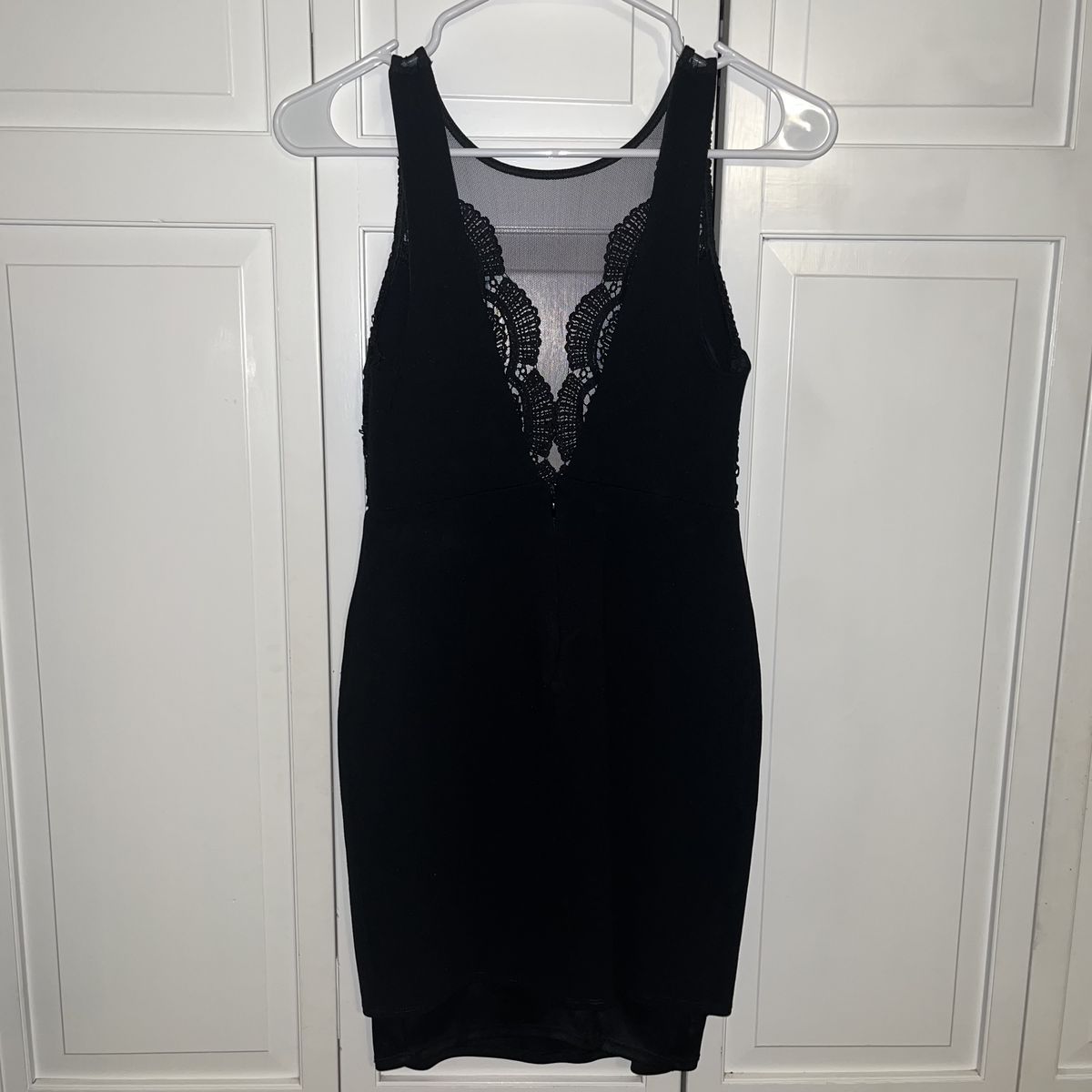 Size 4 Sheer Black Cocktail Dress on Queenly