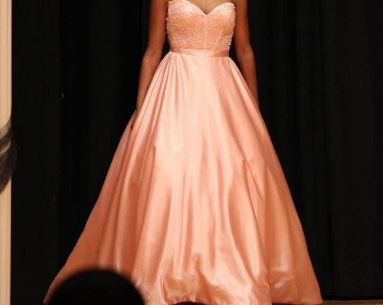 Sherri Hill Size 4 Pageant Sequined Light Pink Ball Gown on Queenly