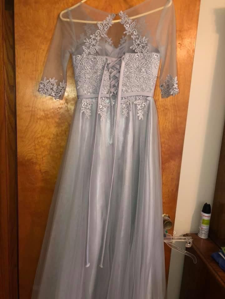 Eyliner Size 0 Silver Ball Gown on Queenly