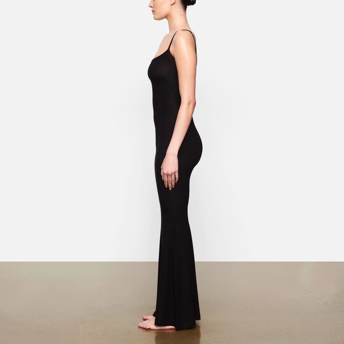 Zara Plus Size 18 Black Floor Length Maxi on Queenly