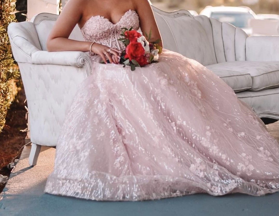 Style 54305 Sherri Hill Size 4 Wedding Lace Light Pink Ball Gown on Queenly