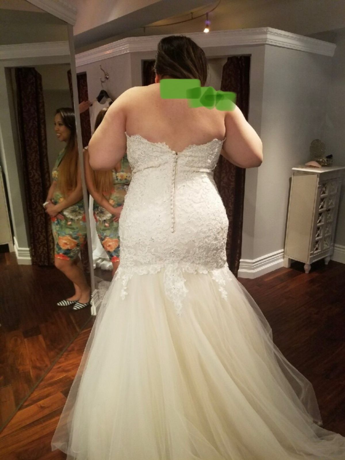 Plus Size 20 Wedding White Mermaid Dress on Queenly