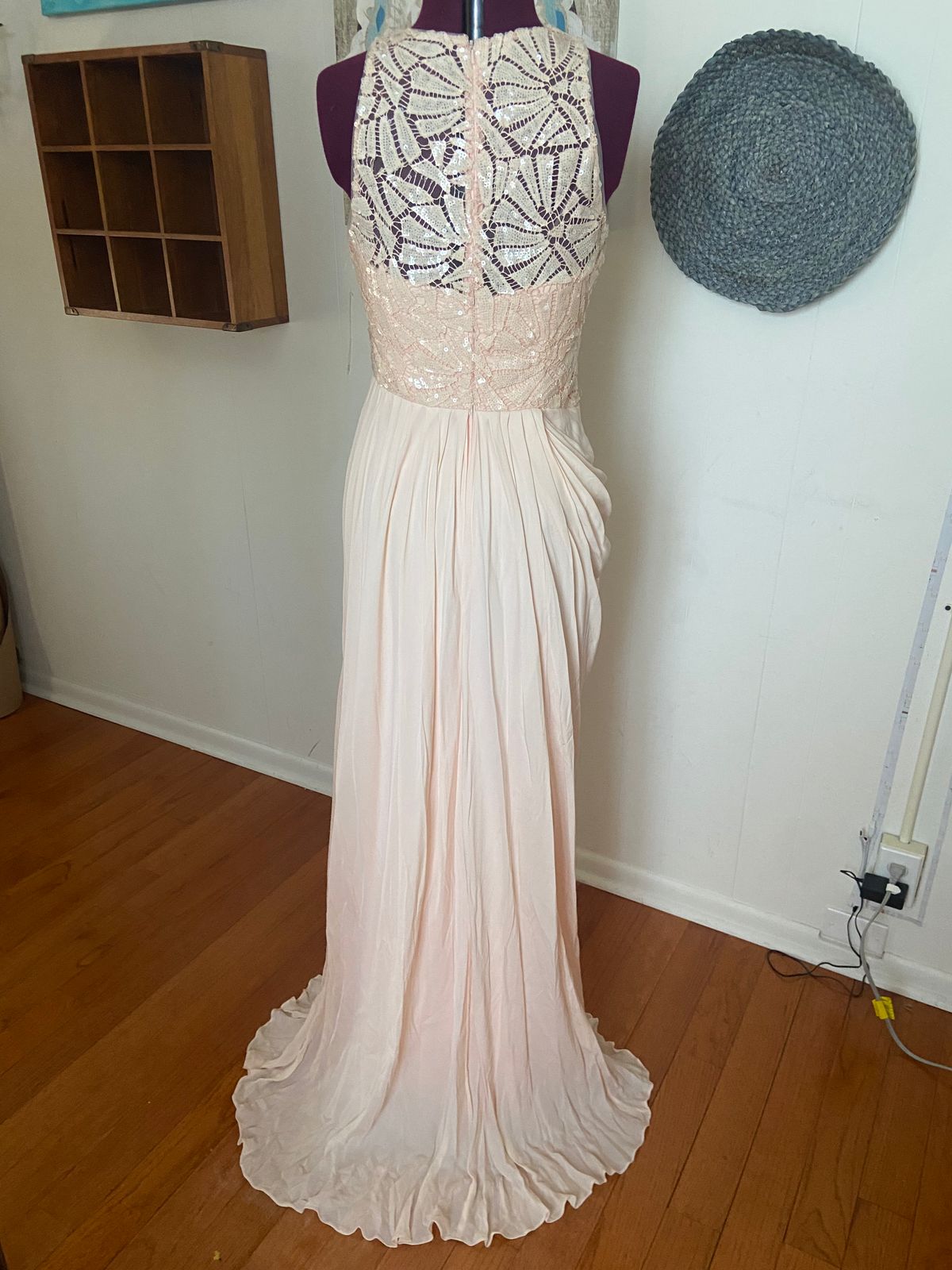Style EG1826 Badgley Mischka Size 8 Prom Lace Light Pink Side Slit Dress on Queenly