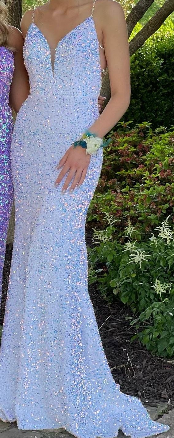 Size 6 Prom Sequined White Floor Length Maxi on Queenly