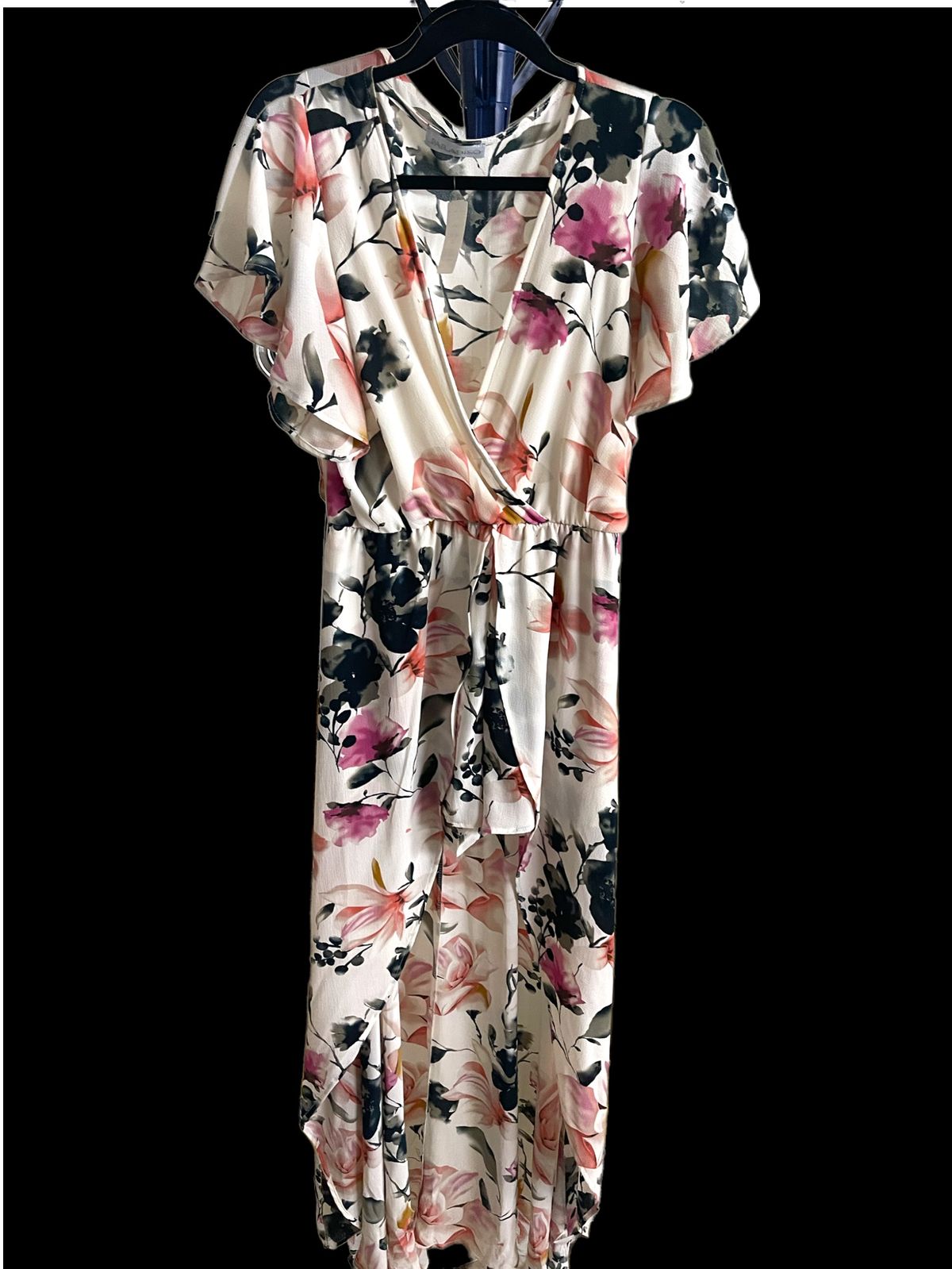 Size 12 Homecoming Floral Pink Formal Jumpsuit on Queenly