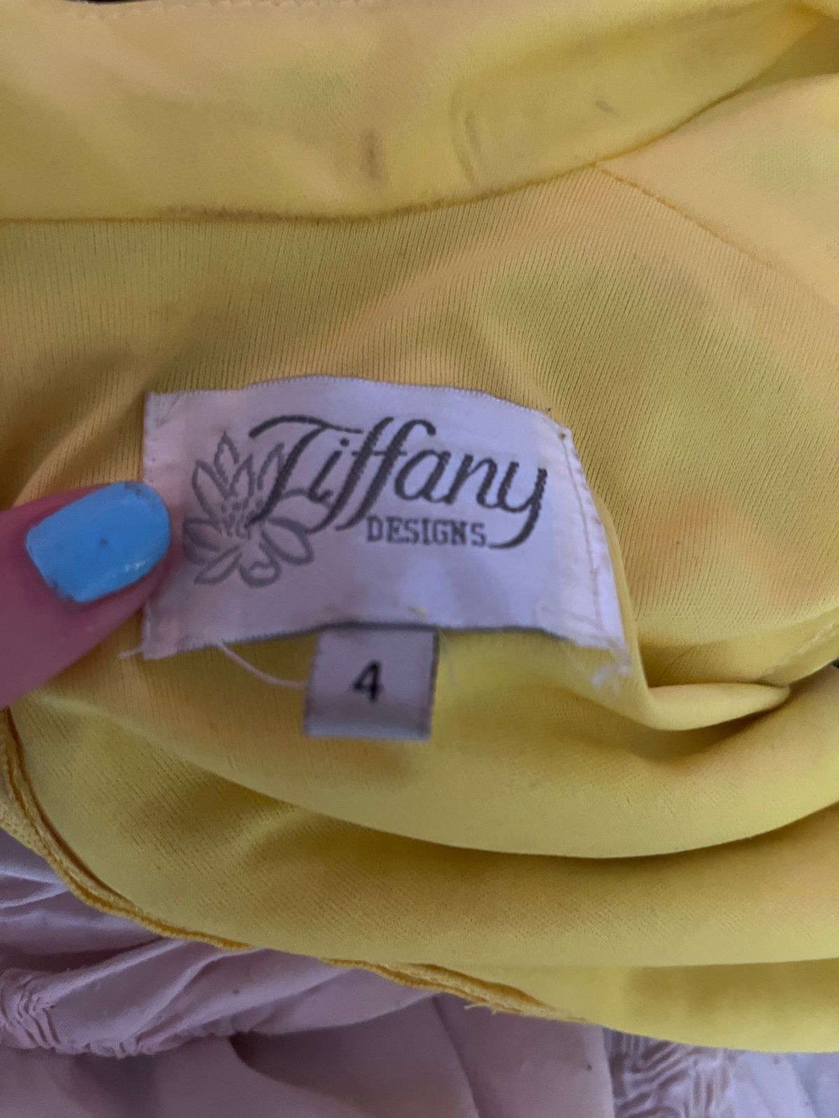 Tiffany Designs Size 4 Homecoming Yellow Cocktail Dress on Queenly