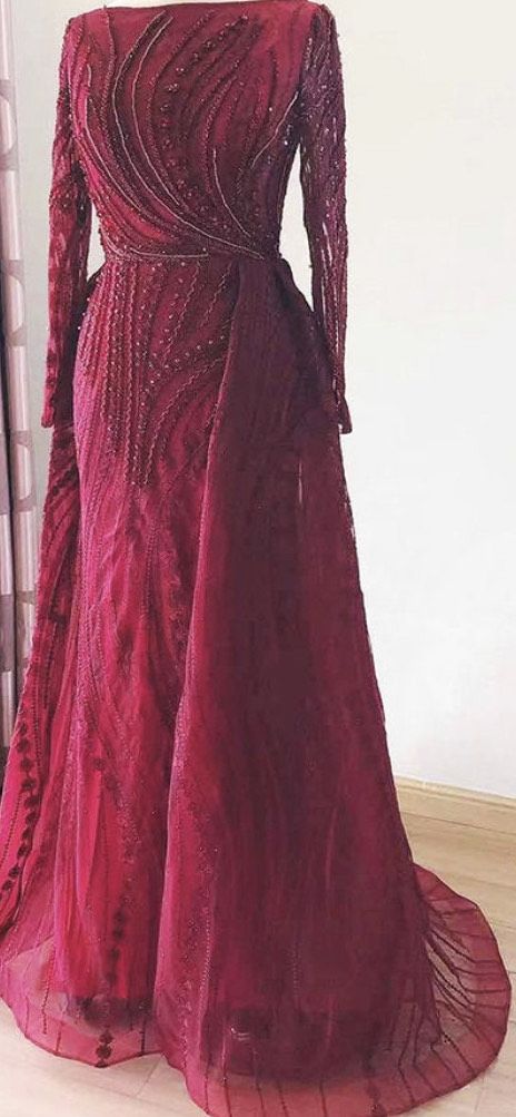 Plus Size 18 Prom Sequined Red Ball Gown on Queenly